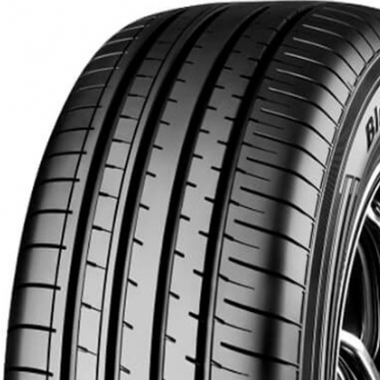 Yokohama BluEarth-XT AE61 235/60 R 18 103W