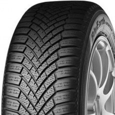 Yokohama BluEarth-Winter V906 245/40 R 18 97W Yokohama BluEarth-Winter V906 245/40 R 18 97W